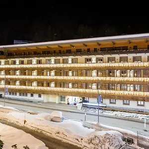Radisson Residences Savoia Palace 4*, Cortina d'Ampezzo Italy